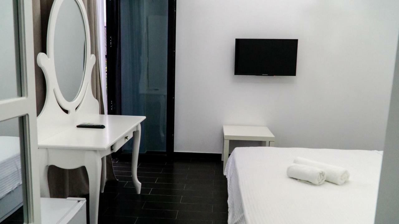 New House Kobuleti Hotell Eksteriør bilde